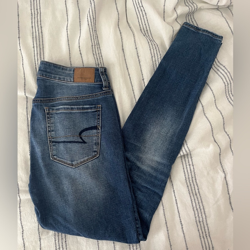 American Eagle High Rise Jegging